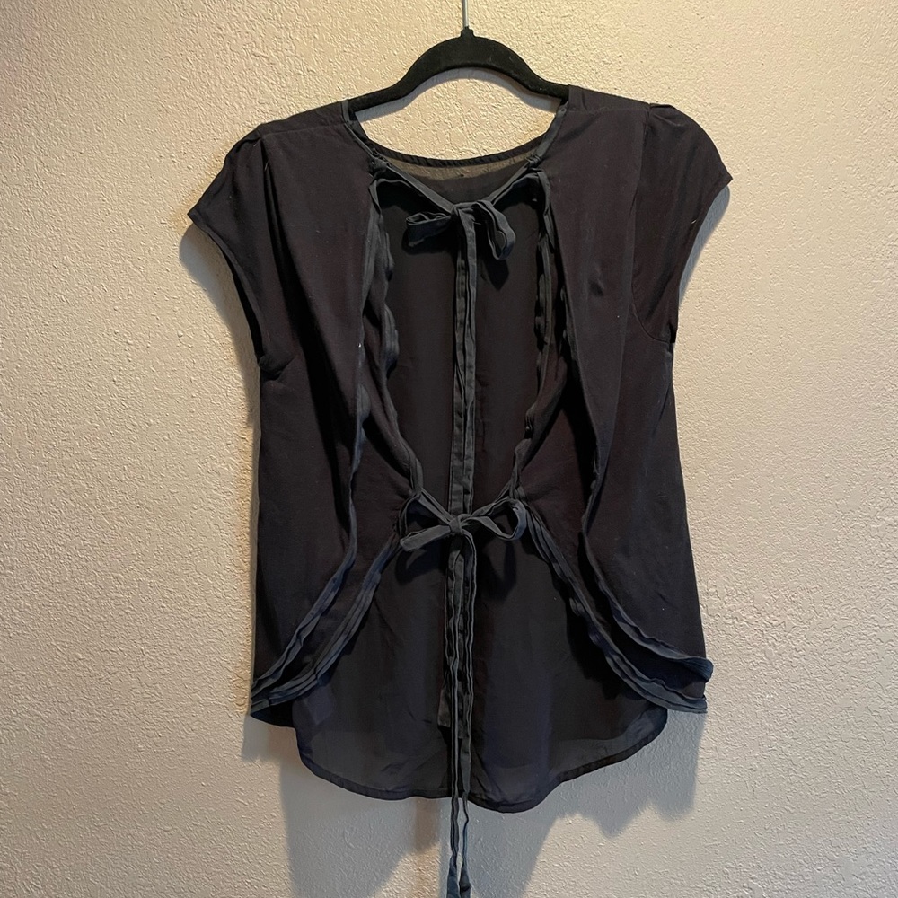 Tie-back Top